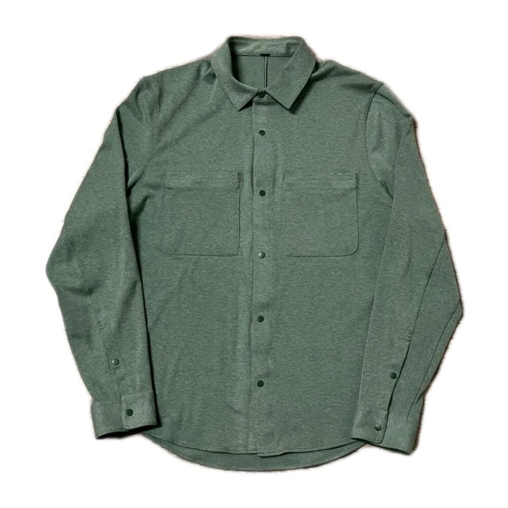Lululemon Soft Knit Overshirt Men's Large Green Snap Closure Long Sleeve LM3CZMS